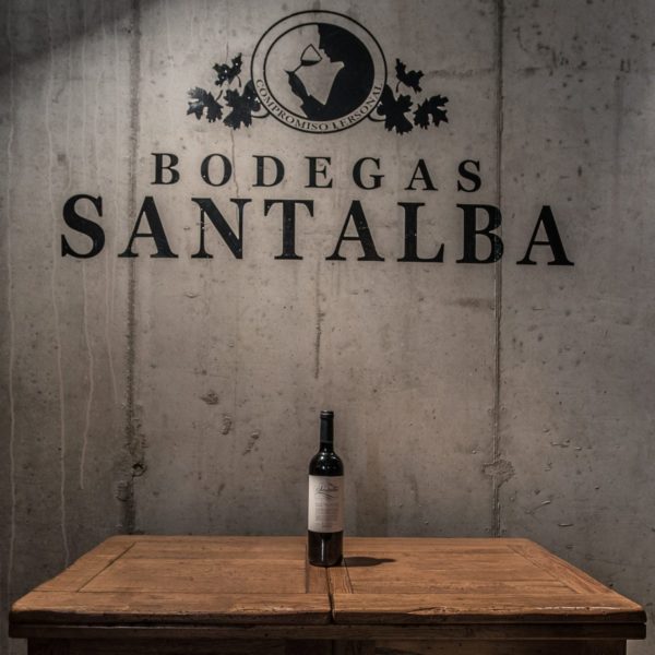 cata de vino rioja online con bodegas santalba