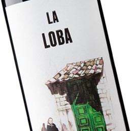 photo of La Loba Wine